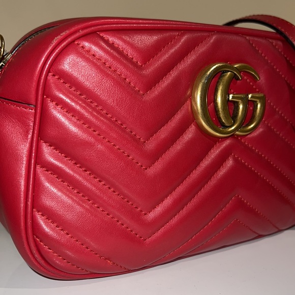 Gucci Small Gigi Marmont Crossbody - Picture 2 of 6